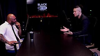 primeiro anal dela foi pura dor mas ensinei o marido direitinho cadu ficou sem fôlego