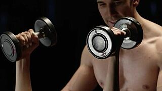 hot latina babe strips lingerie in workout, flashing big ass and tits 🔥🍑