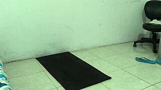 damn stepdaughter, that workout ass shake has me ripping clothes off