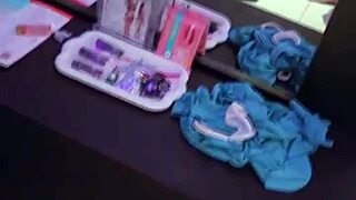 OLd CORNO WATCHES WIFE TAKE BIG COCK ANAL CREAMPIE FROM STUD.