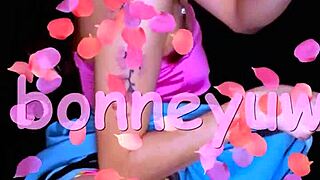 Bonneyuwu flaunts 10 cute pigtail pics and steamy pink video