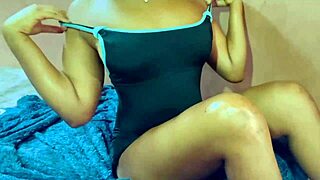 18yo Begs for Boyfriend's Doggystyle Cumshot