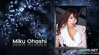 Perché Questa Figa Asiatica Schizza Già Bagnata Vol 45