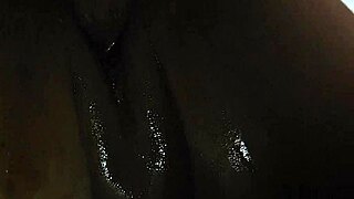 Desi bhabhi screams take my pussy milkman fuck me harder full video!