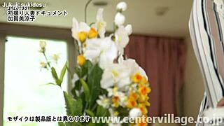 Whoa first-time wife ka gami ryoko rides cock 😍💦