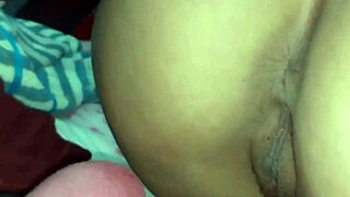 Landlord gets paid with intimate fun and finishes deep inside without protection