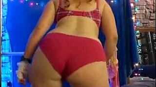 Hotwife Steffi dances panties off showing big pussy lips