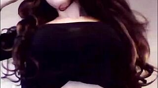 WOW! Beautiful Secretary Lifts Skirt for Nerd's Salary Increase Fuck!