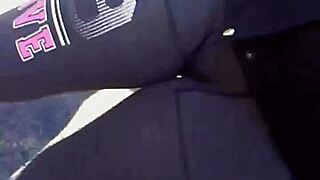 Amazing Close-Up Outdoor Cameltoe Pussy Print