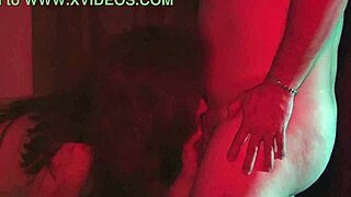 esposa chupando verga a sus amigos mientras su esposo los graba todo el tiempo