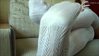 Kneel and worship these feet while I humiliate your old ass