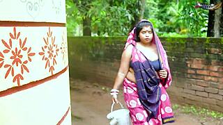 Desi bhabhi screams take my pussy milkman fuck me harder full video!