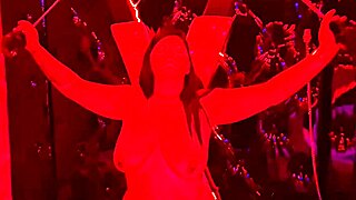 Wife Shares Husband's Cum Kiss in Wild Cuckold Beaver Lick Scene