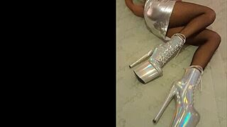 Petite latina milf big ass in fishnets heels nylon pantyhose