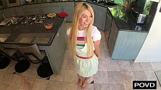 Kenzie Reeves stuffed full cum thanksgiving 🍆💦