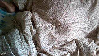 Chubby amateur babe cuddles sideways in the cool breeze