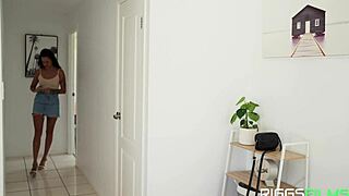 horny housewife dives into steamy threesome with big cocks waiting