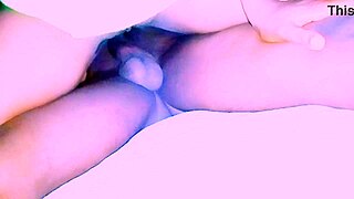 SLIM TIGHT PUSSY GETS JUICY LICKS AND DIVING MUFF TREATMENT