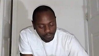 relaxing eating banana stretching what to say feeling thankful thanksgiving holiday