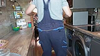 Mature Wife Fucks Dishwasher Repairman with Huge Natural Tits Bouncing