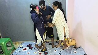 i can't believe maa and beti take my cock together in desi threesome creampie