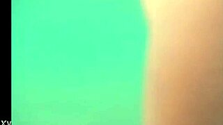 Sultry beach beauty fingers herself teasingly at arraial do cabo nudist spot