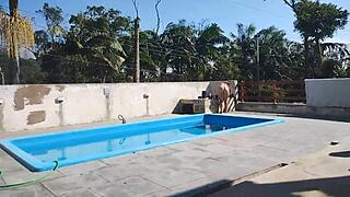 i called the builder on sunday to finish pool work got slutty he jerked off cummed on me