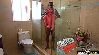 omg renee rose i got so excited for big dick at friend's but her daddy jonathan surprised me