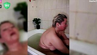 Aimee's shaving pussy jerking mature bitch bathroom close-up 🚿😈