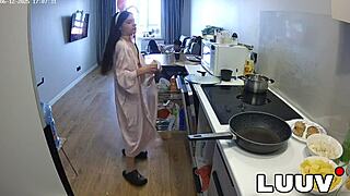 luuv watching this sexy grossy girlfriend cook dinner topless homemade voyeur kitchen amateurs brunette