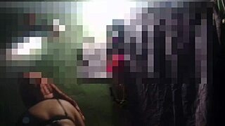 morena flashes huge ass tempting cuñado to stroke