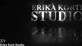 whoa! sexy milf lady buxxx's first dp with 3 black monsters 😱🍆💦