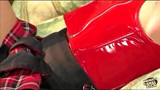 Everyone loves fucking sasha knox's big clit pussy, wanna see this guy unload cum on her pretty face?