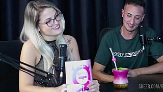 Compilados da Jujube delícia no Bora cast com Bruna Carlos sheer red