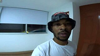 😏 met street girl, fed her then she grabbed my dick in her bathroom shower