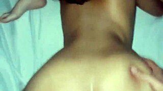 Quieres ver trio casero con esposa y amiga petite latina?