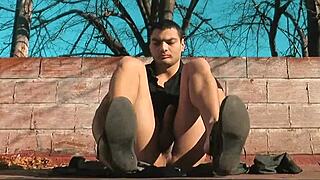 outdoor masturbation with big cock feet and ass shaking sexy numero 1