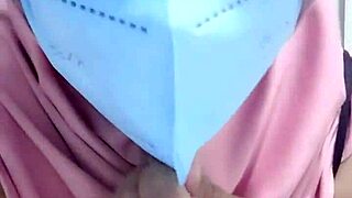 hey teacher, check this hijab guru flashing her big wet pussy??