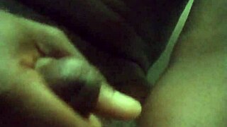 testing new phone while orgasming to hot ebony solo videos