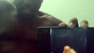 testing new phone while orgasming to hot ebony solo videos