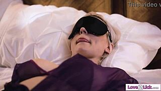 with stepmom blindfolded im secretly lickin her pussy milf old young orgasm muff divin