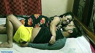 i cum hard inside sexy bhabhi's wet pussy after she plays with my dick!