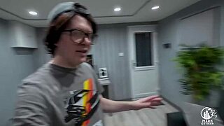 uhh i cant believe this nerdy curvy blonde failed her pervert casting audition...