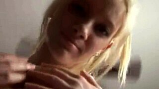 i love this horny beauty's nice perky tits