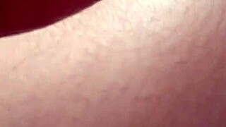 Amateur creampie floods wet shaved pussy in steamy one-on-one encounter
