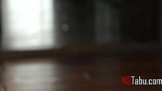 innocent cheerleader virgin sneaks first fuck with friend's boyfriend