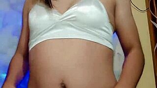 hey transexual in pajamas ready to stroke together 😏🔥