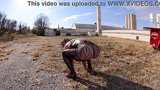 i love flashing my huge thong bodysuit ass walking the docks