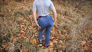 Milf Teases Huge Ass in Tight Blue Jeans Outdoors!