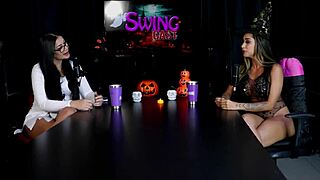 primeira vez levando no cu e buceta na casa de swing com marido?? fetiches halloween lingerie